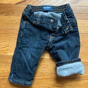 Old Navy Fleece lined Blue Denim Jeans 6-12 months baby